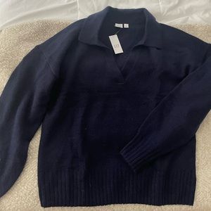 GAP: Collared Sweater